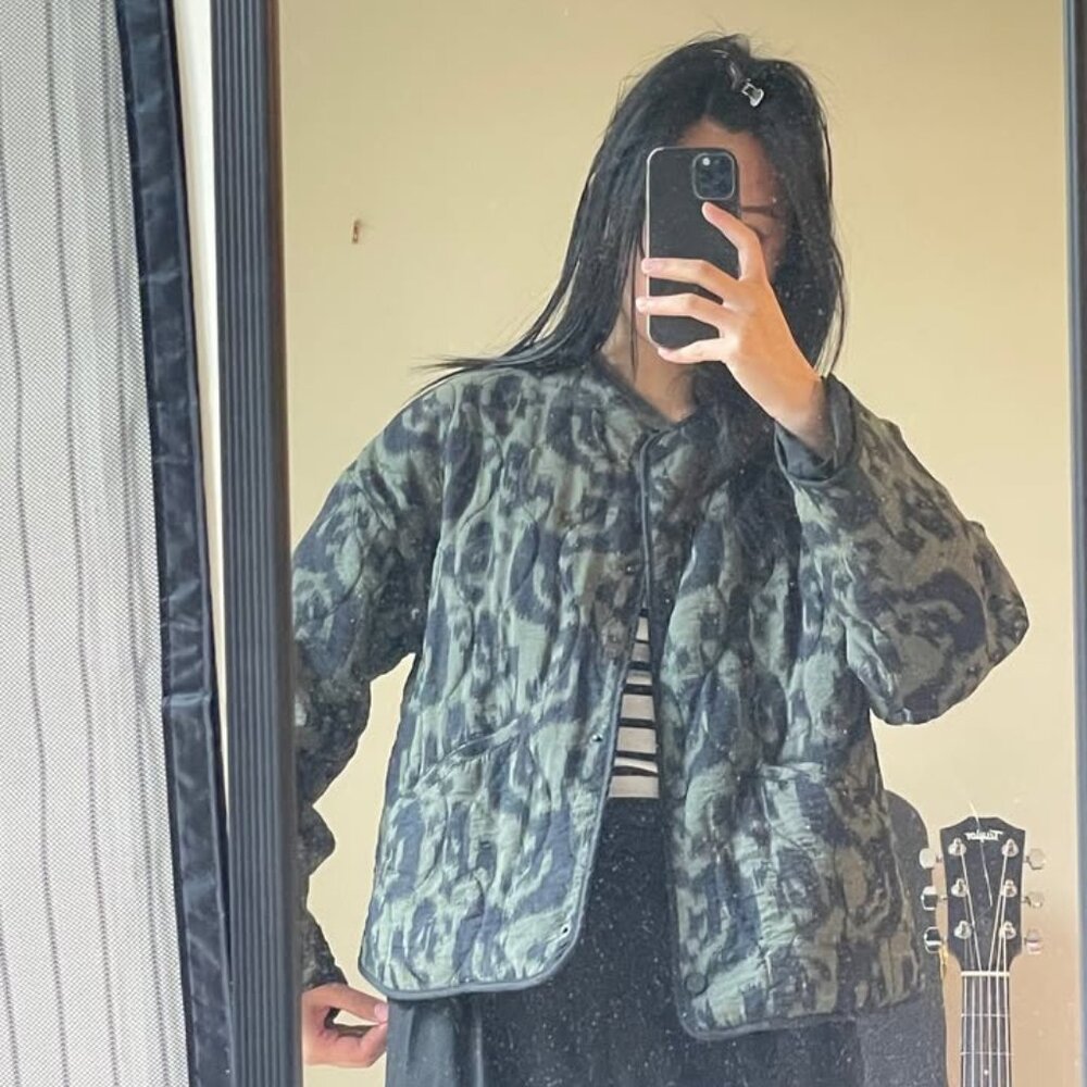 Zara Printed Puffer quilted Jacket Size S